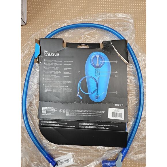 Camelbak Crux Hydration Pack Reservoir: 3 Liter/100oz Open Box - Picture 6 of 8
